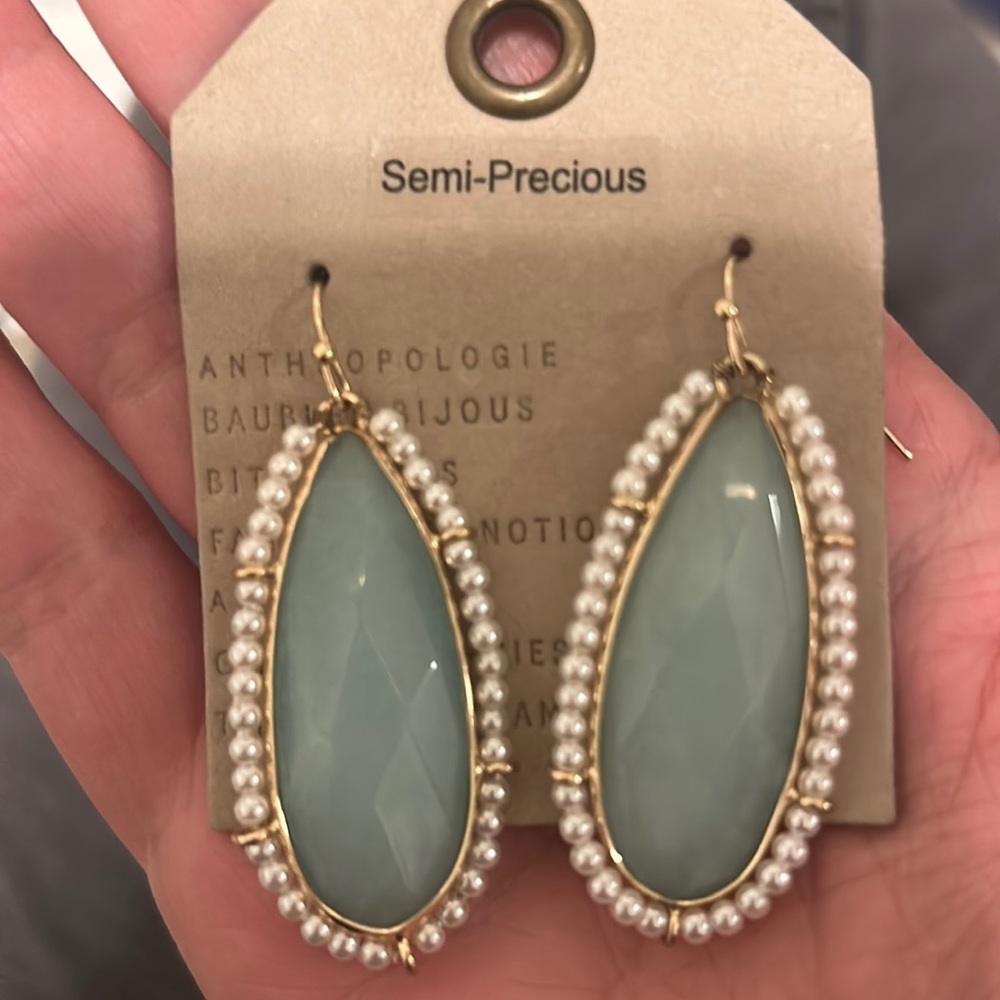 NEW! ANTHROPOLOGIE semi-precious earrings with pearls.